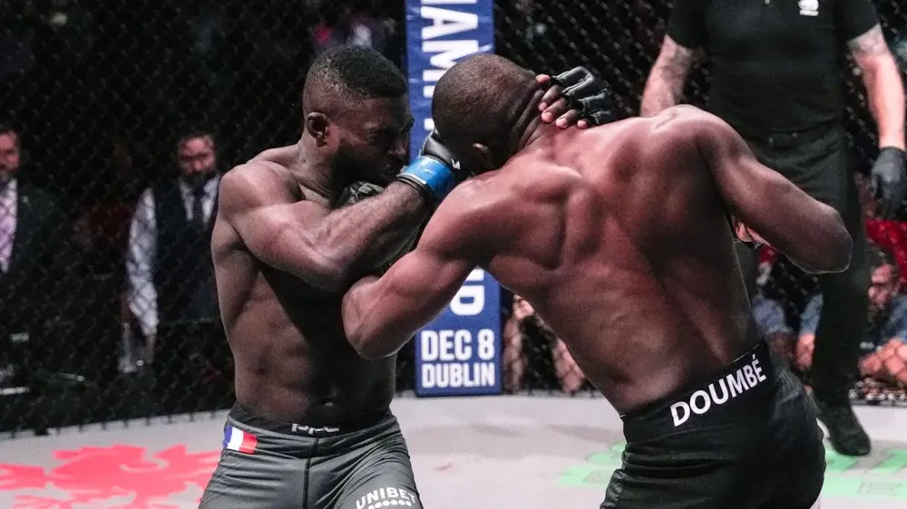 Cedric Doumbe, PFL’deki  İlk Maçında Seyirci Önünde 8 Saniyede Nakavt Yaptı / MMA Haberleri