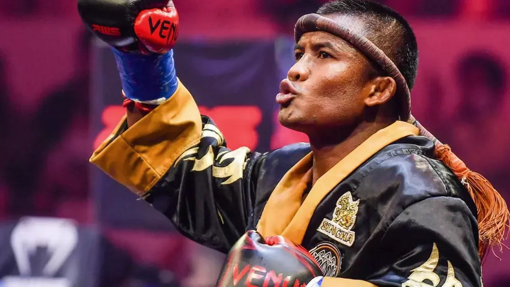 Buakaw, 9 Eylül’de Rajadamnern Stadyumu’nda Yasuhiro Kido ile Dövüşecek